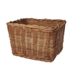 Cesta de ratán