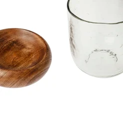 Jarrón con base de madera