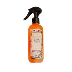 Spray sweet blossom